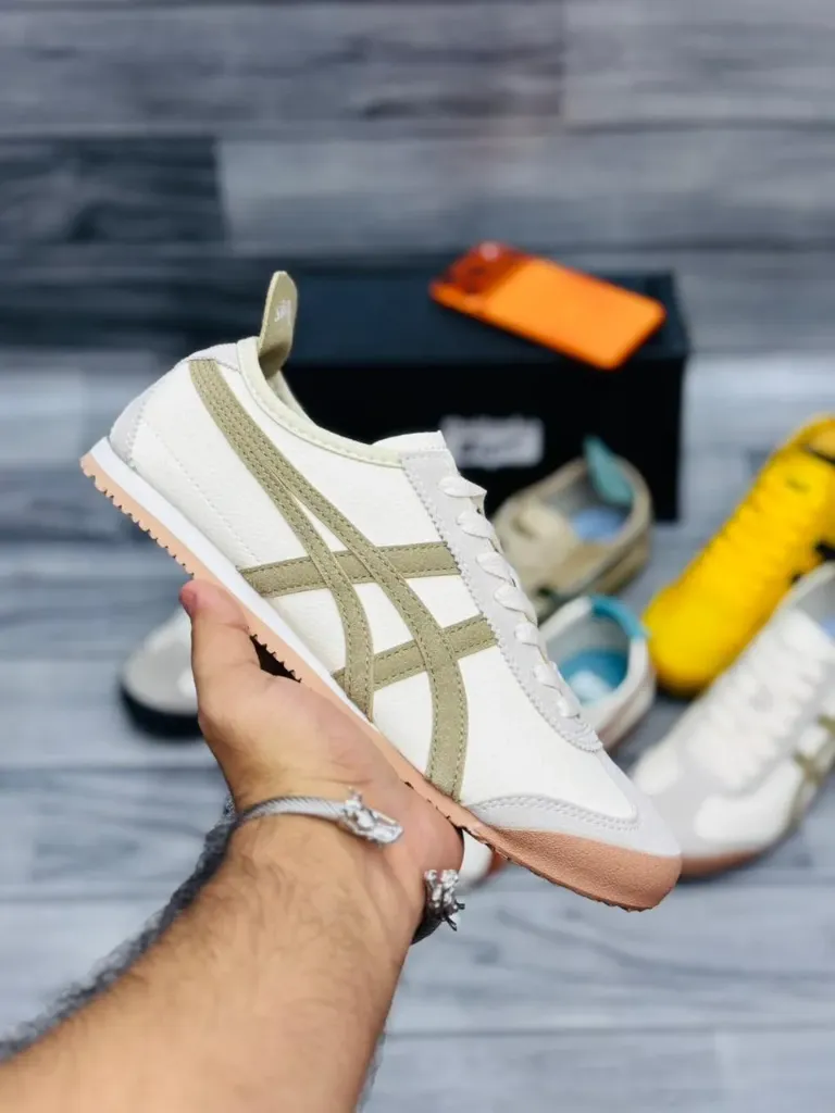 Onitsuka Tiger (40, White with beige)